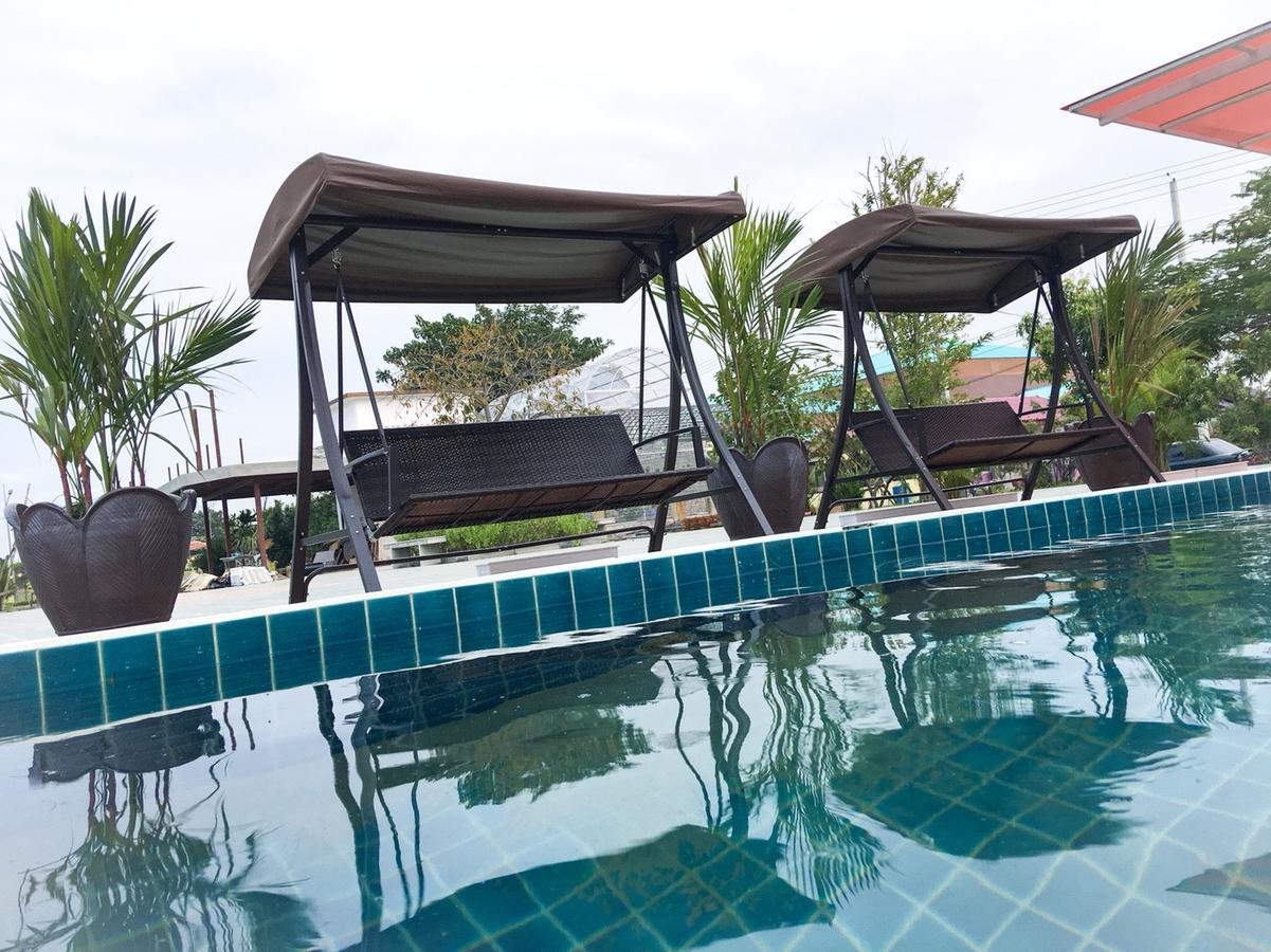 Menam Resort ナコーンパトム エクステリア 写真